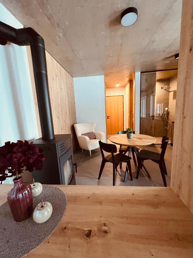 Holiday House Smuc كْرانْيِسكا غورا المظهر الخارجي الصورة