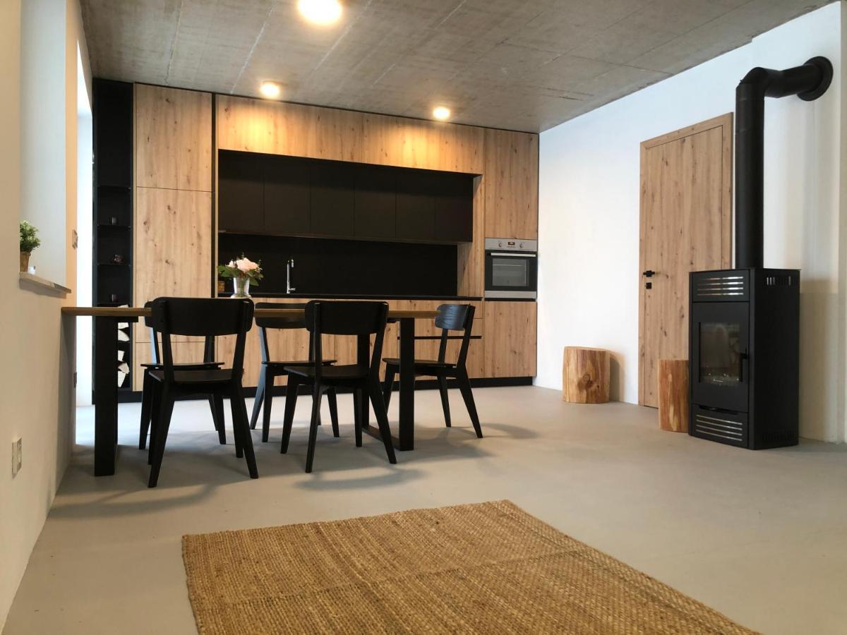 Holiday House Smuc كْرانْيِسكا غورا المظهر الخارجي الصورة